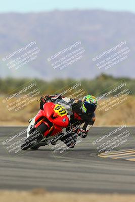 media/Feb-07-2025-CVMA Friday Practice (Fri) [[7034960ba2]]/3-Racer 3-NRS/Session 4 (Turn 16)/